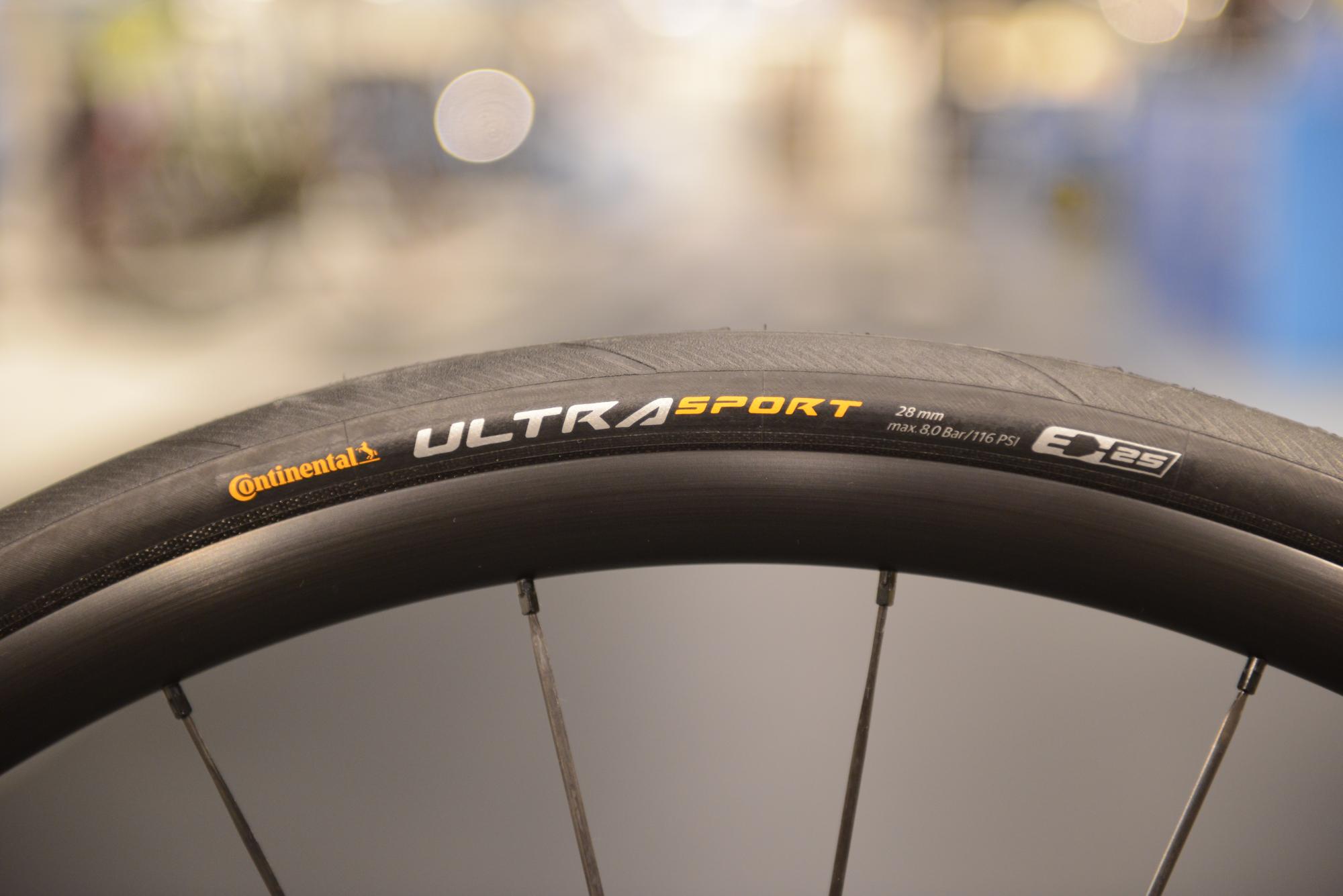Onheil efficiëntie iets Continental Ultrasport III Vouwband 23mm & 25mm of 28mm ,, per 2 stuks -  Delta Bikes